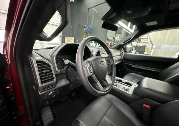 Ford Expedition cena 209000 przebieg: 43000, rok produkcji 2019 z Słupsk małe 781